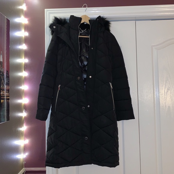 Calvin Klein Faux Fur Puffer Coat - Picture 2 of 6